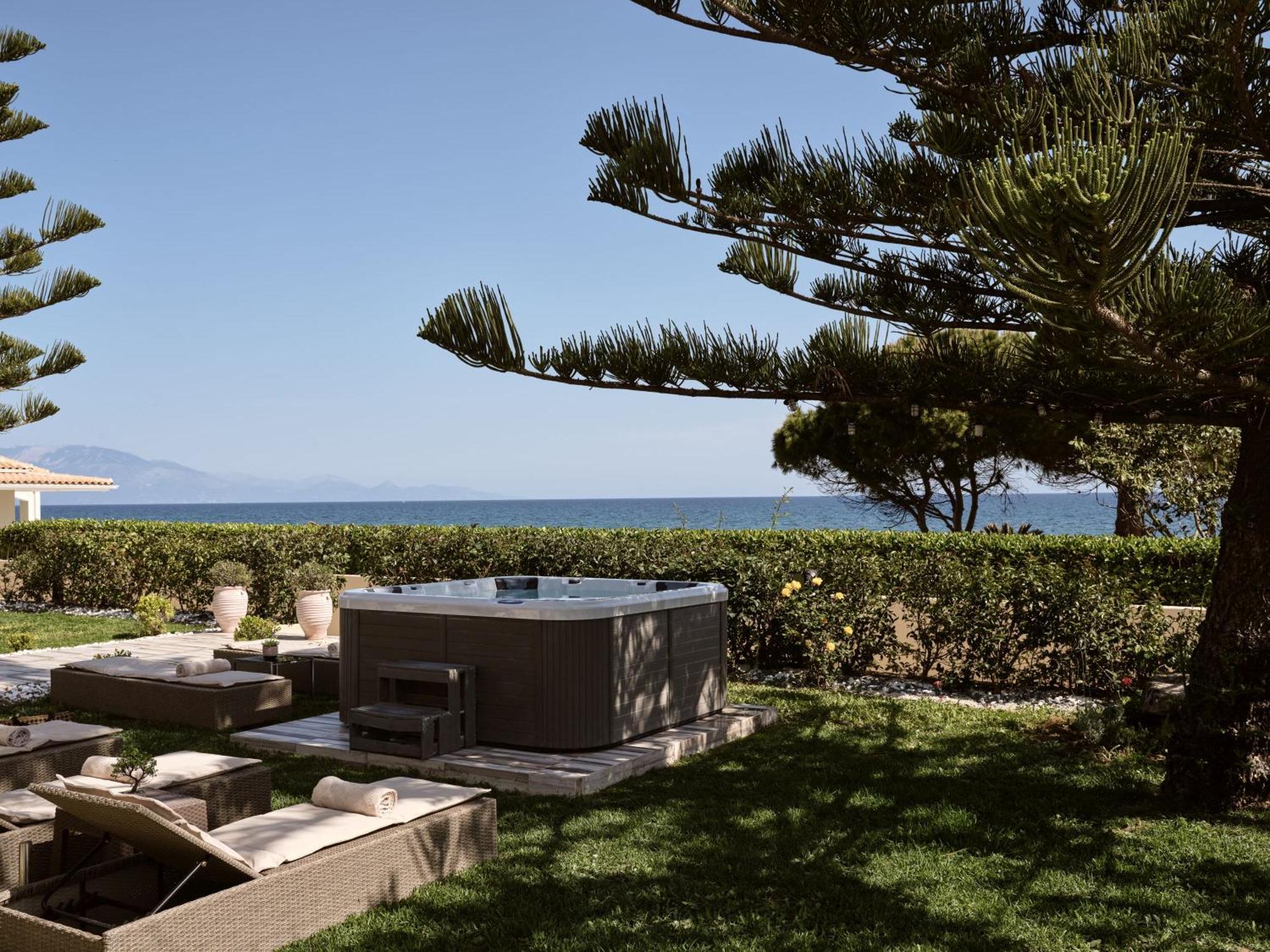 Sea Elegance Villa - On The Beach, By Zantewize Psarou  Ngoại thất bức ảnh