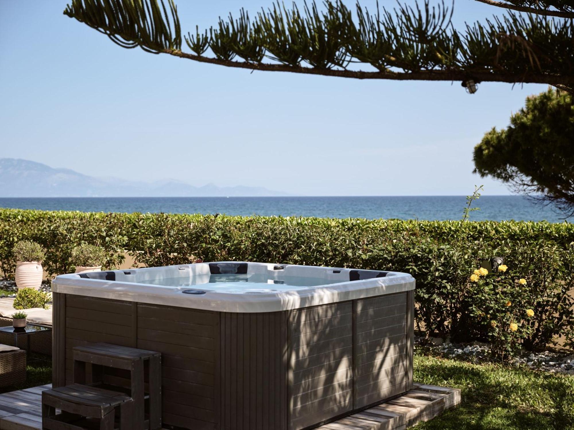 Sea Elegance Villa - On The Beach, By Zantewize Psarou  Ngoại thất bức ảnh