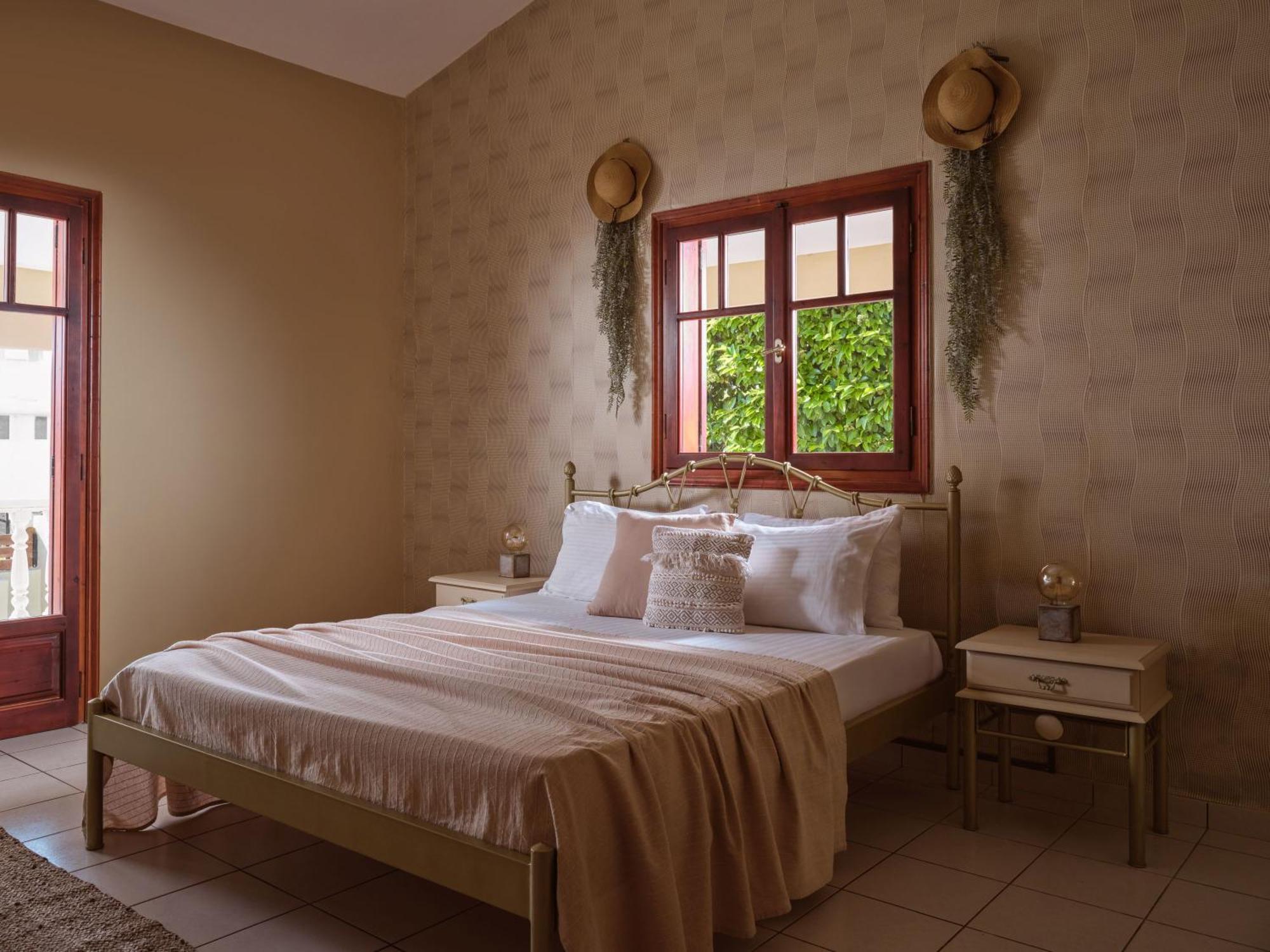 Sea Elegance Villa - On The Beach, By Zantewize Psarou  Ngoại thất bức ảnh