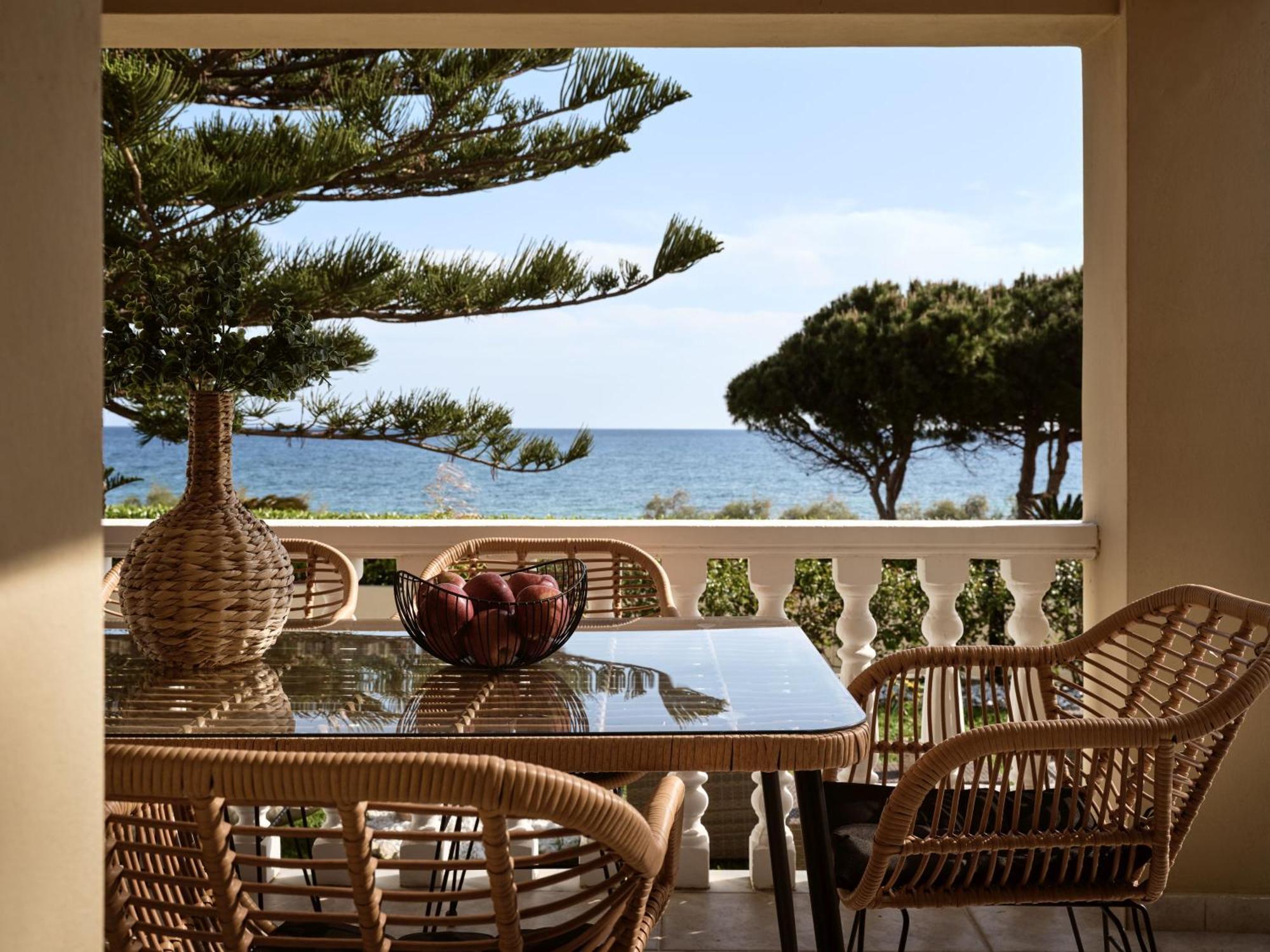 Sea Elegance Villa - On The Beach, By Zantewize Psarou  Ngoại thất bức ảnh